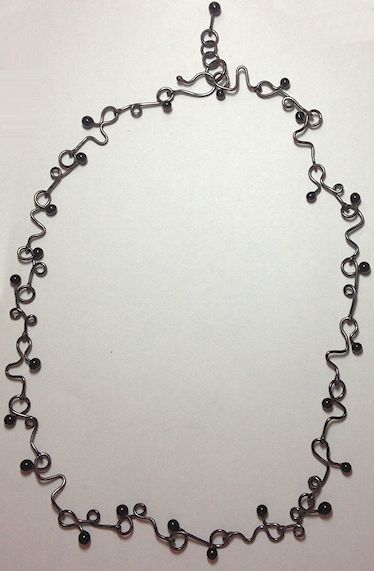 CurvyWireNecklace-Bill6