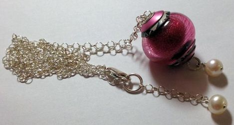 DarkPinkMicrobeadsNecklace