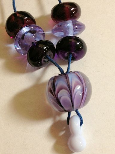 PurplePetalBead2