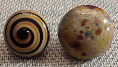 Toni-RakuButtonsShank